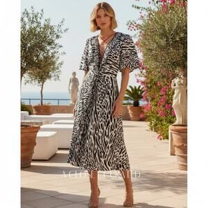 Delfi Collective Gwen Ruffle Zebra Midi Dress Small Black NWT